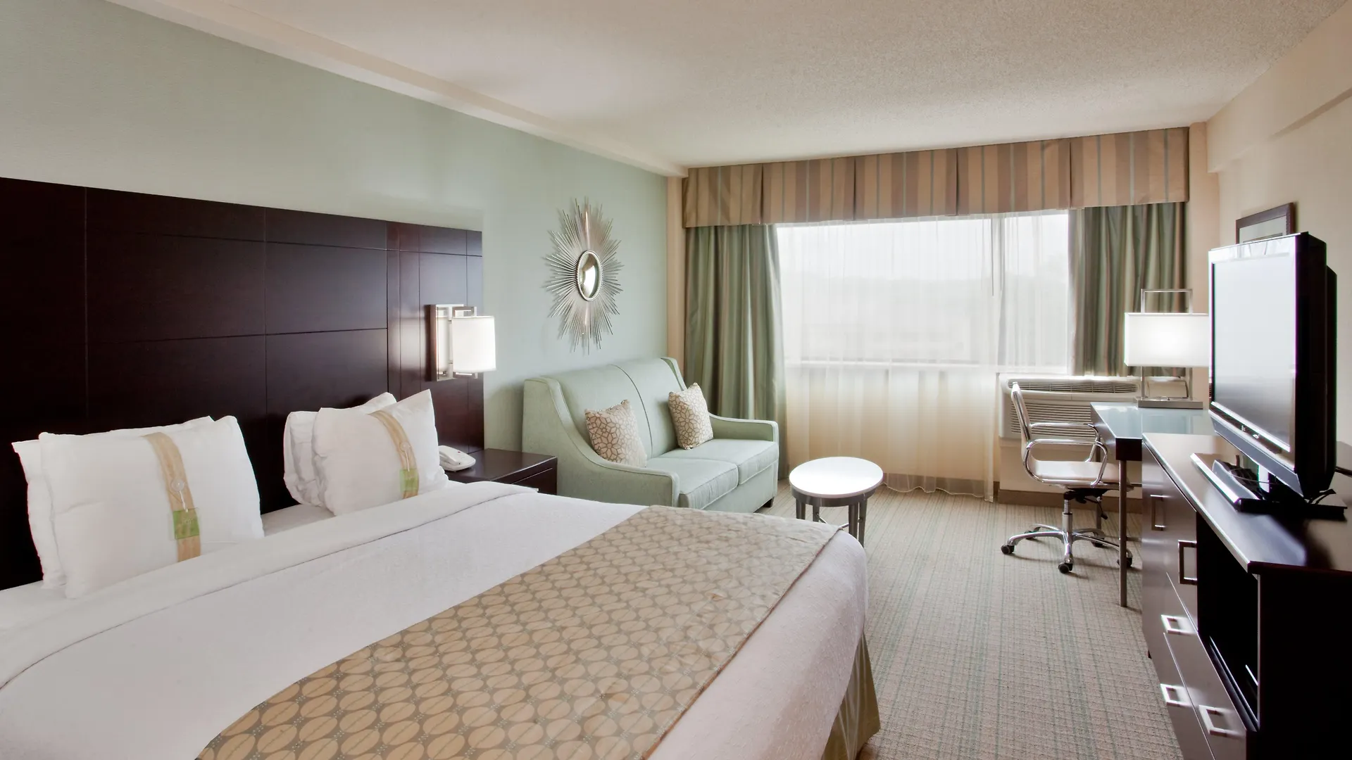 Holiday Inn Virginia Beach - Norfolk By Ihg 4*,  United States