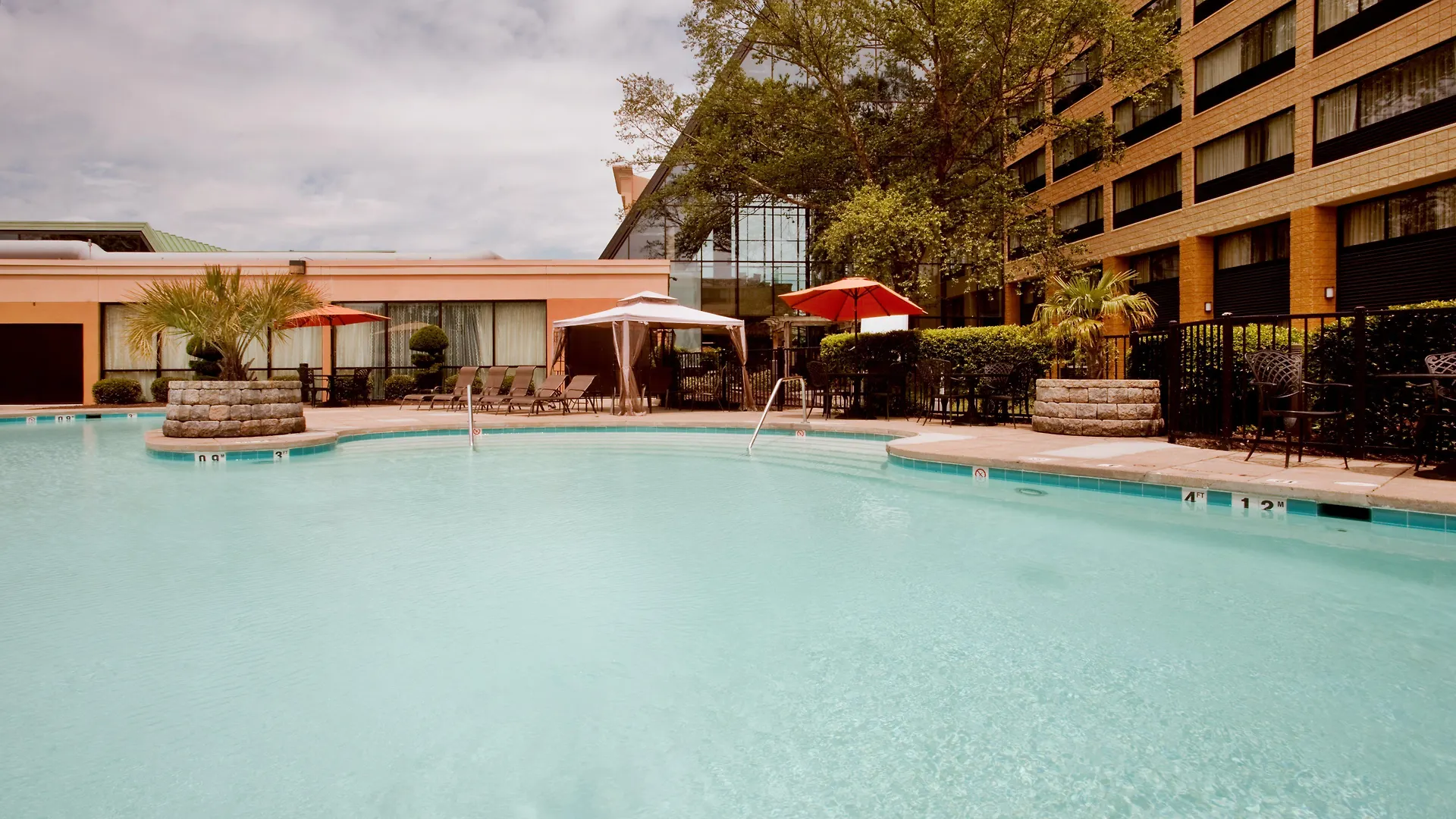Holiday Inn Virginia Beach - Norfolk By Ihg 4*,