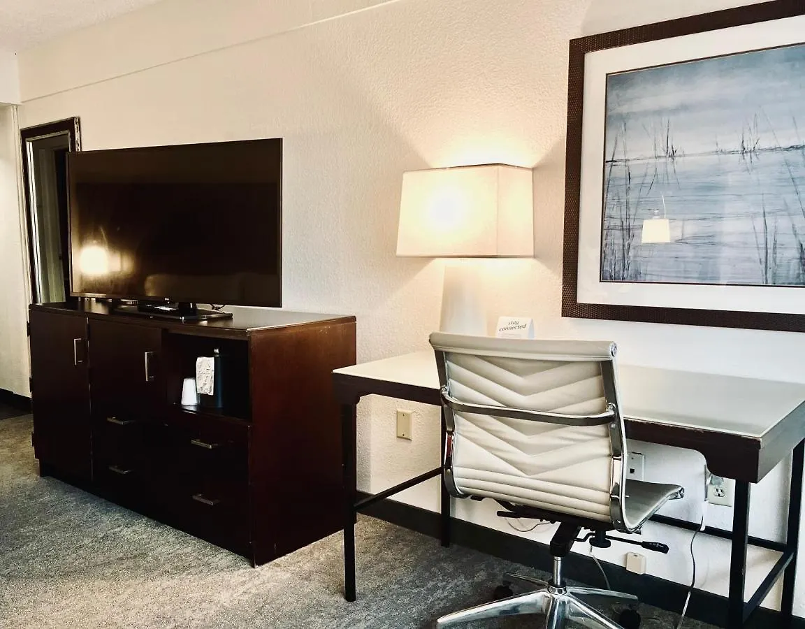 Hotel Holiday Inn Virginia Beach - Norfolk By Ihg